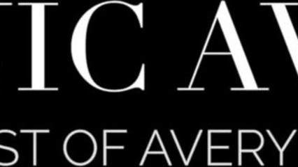 Лучшие сцены секса с молодой порно моделью Avery Cristy