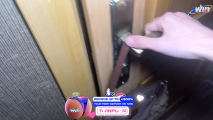 Приёмная сестра в пижаме была не против, чтобы я ей засадил